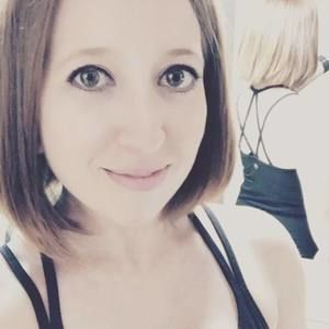 Meet your Posher, Carly